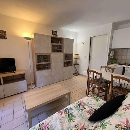 Avec Piscine, Tennis Et Parking A 400m De La - 4 Couchages, Saint-aygulf - Fr-1-226a-89